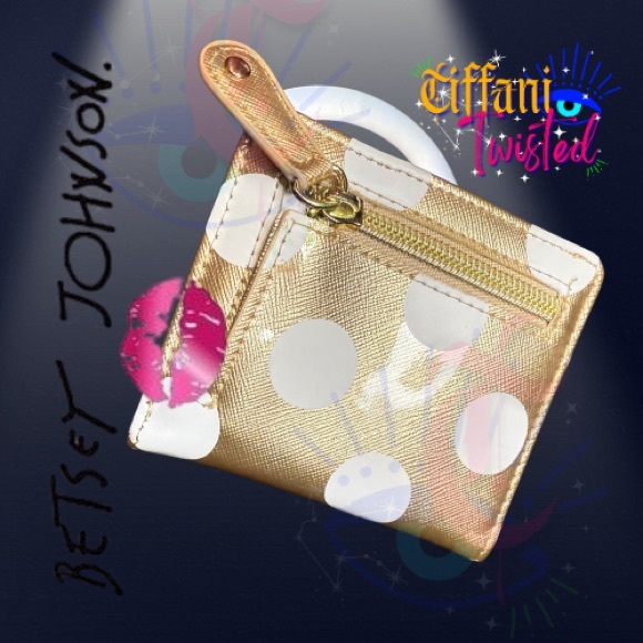 Betsey Johnson Gold and White Glamorous Wallet - Picture 4 of 5